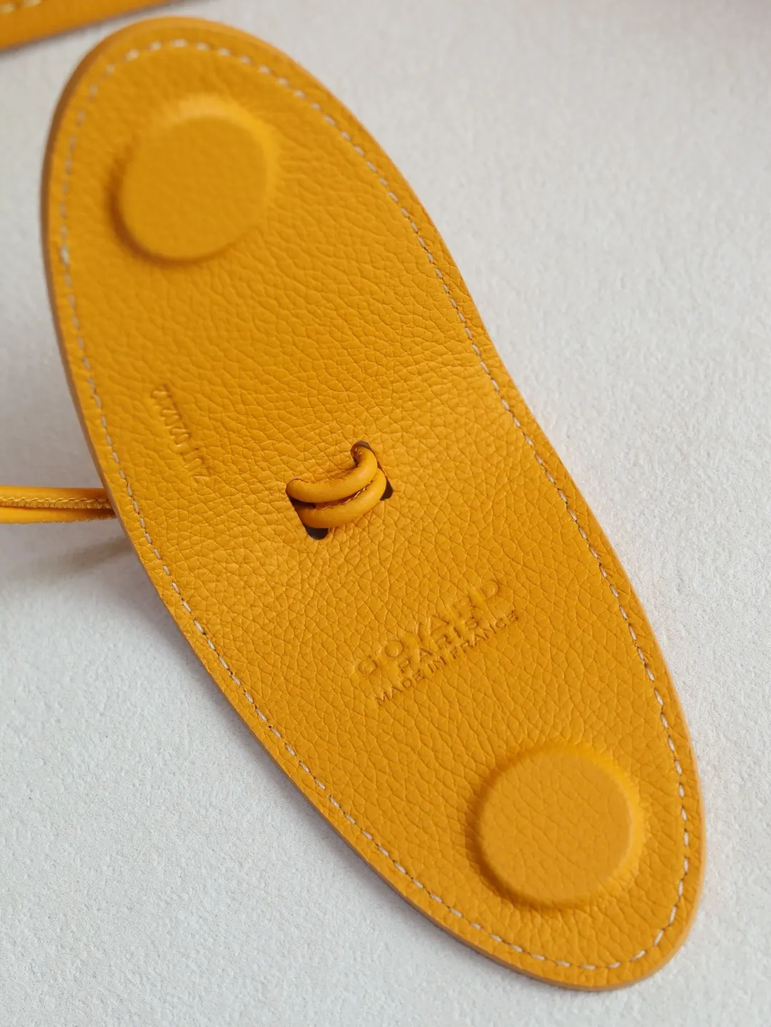 Goyard 小牛皮 升级出新 送包饰包夹 礼品盒 手提包 通勤手提款(數字13) Goyard 小牛皮 升级出新 送包饰包夹 礼品盒 手提包 通勤手提款(數字13)