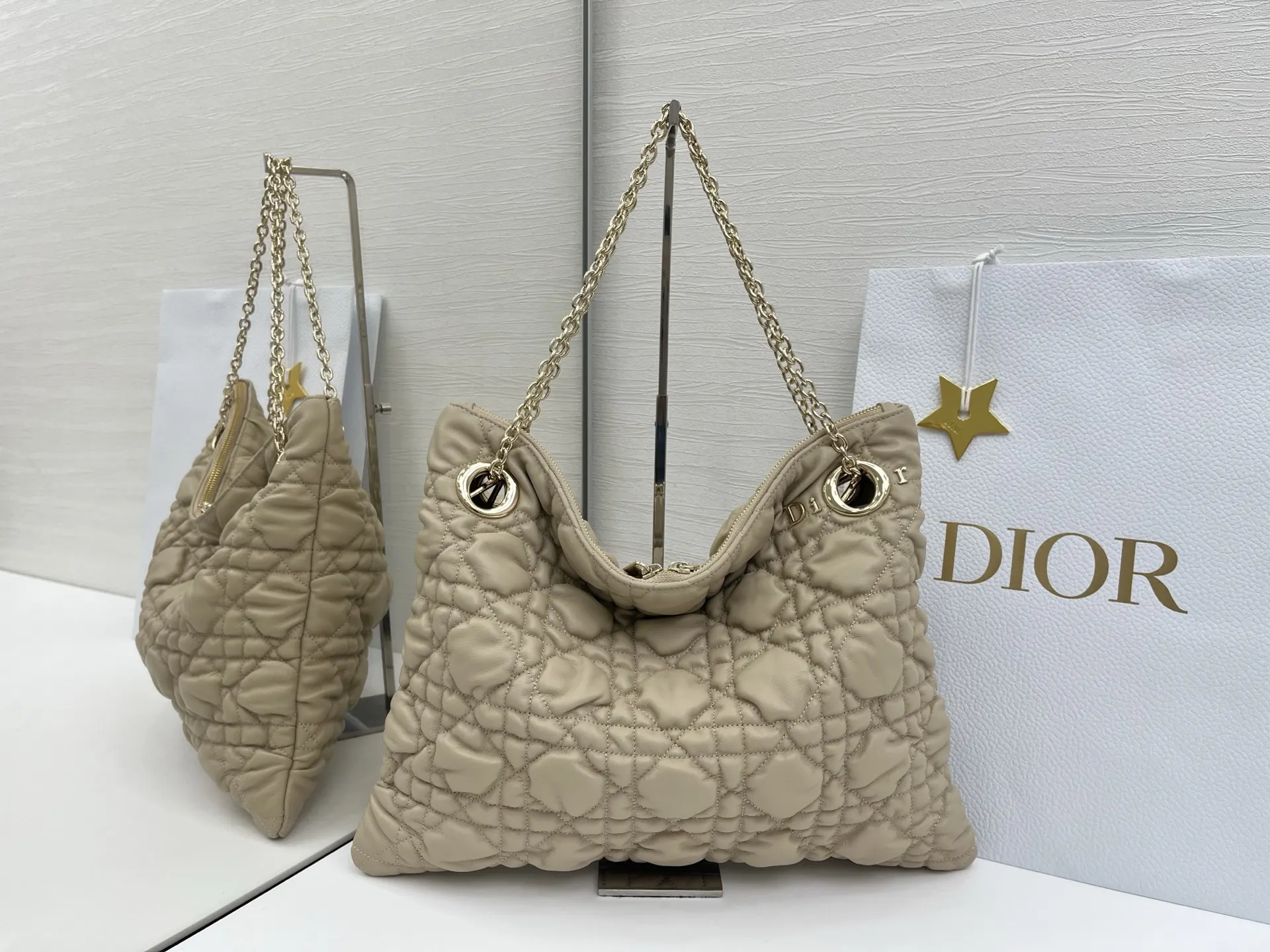 Dior Cannage Quilted Tote 藤格绗缝手 托特包 大容量托特款