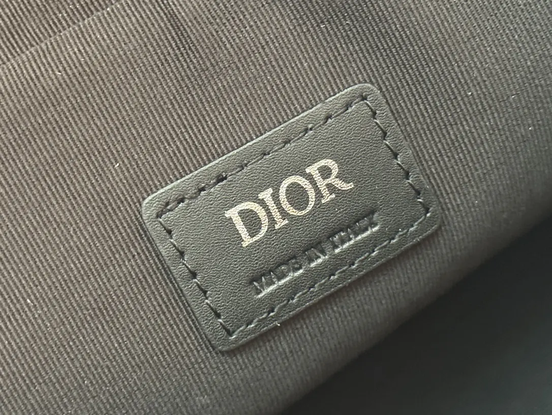 Dior Saddle 牛皮手拿包 晚宴手拿 复古