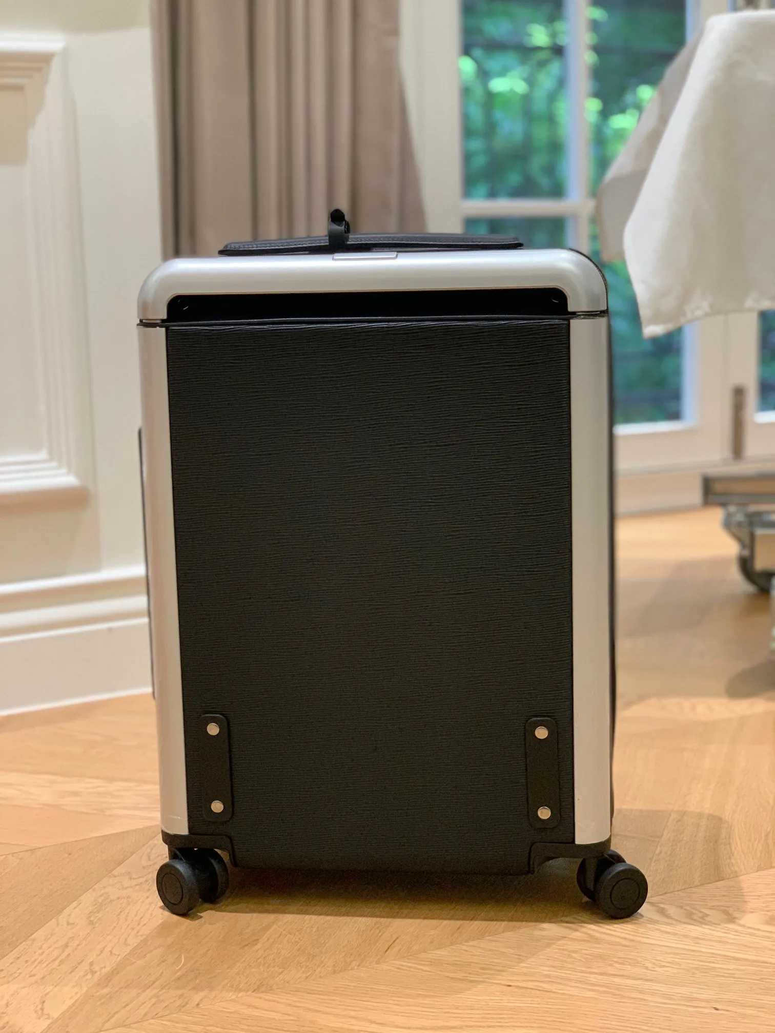 LV HORIZON四轮拉杆箱 5厘米 规格 行李箱 旅行拉杆款 輕便出行款