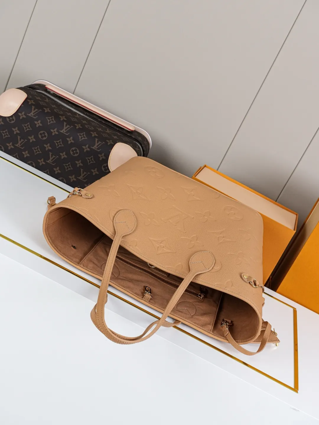 Neverfull 牛皮 托特包 大容量托特款