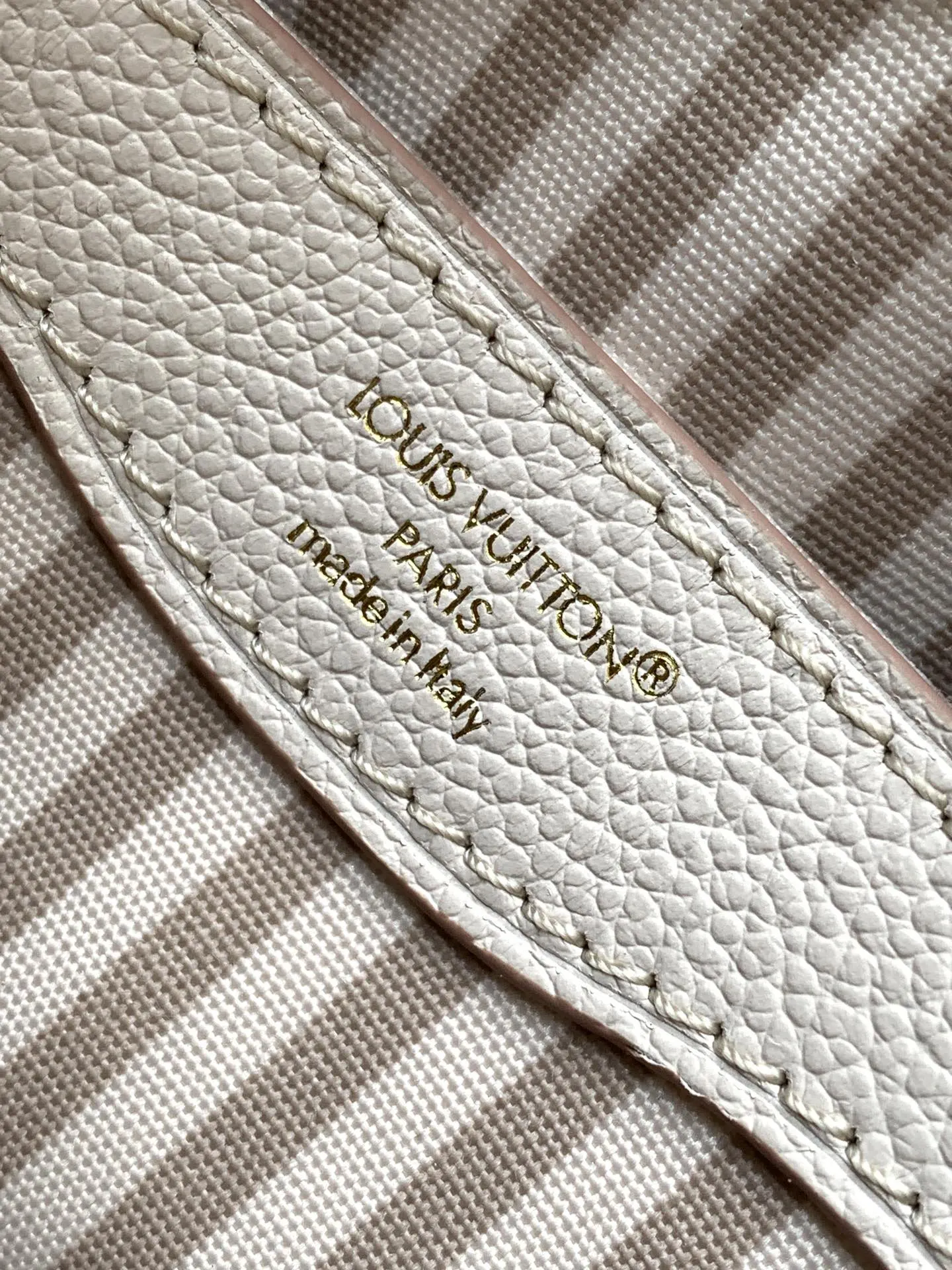 LV Boulogne chain bag, shoulder crossbody Image 9 LV Boulogne chain bag, shoulder crossbody Image 9