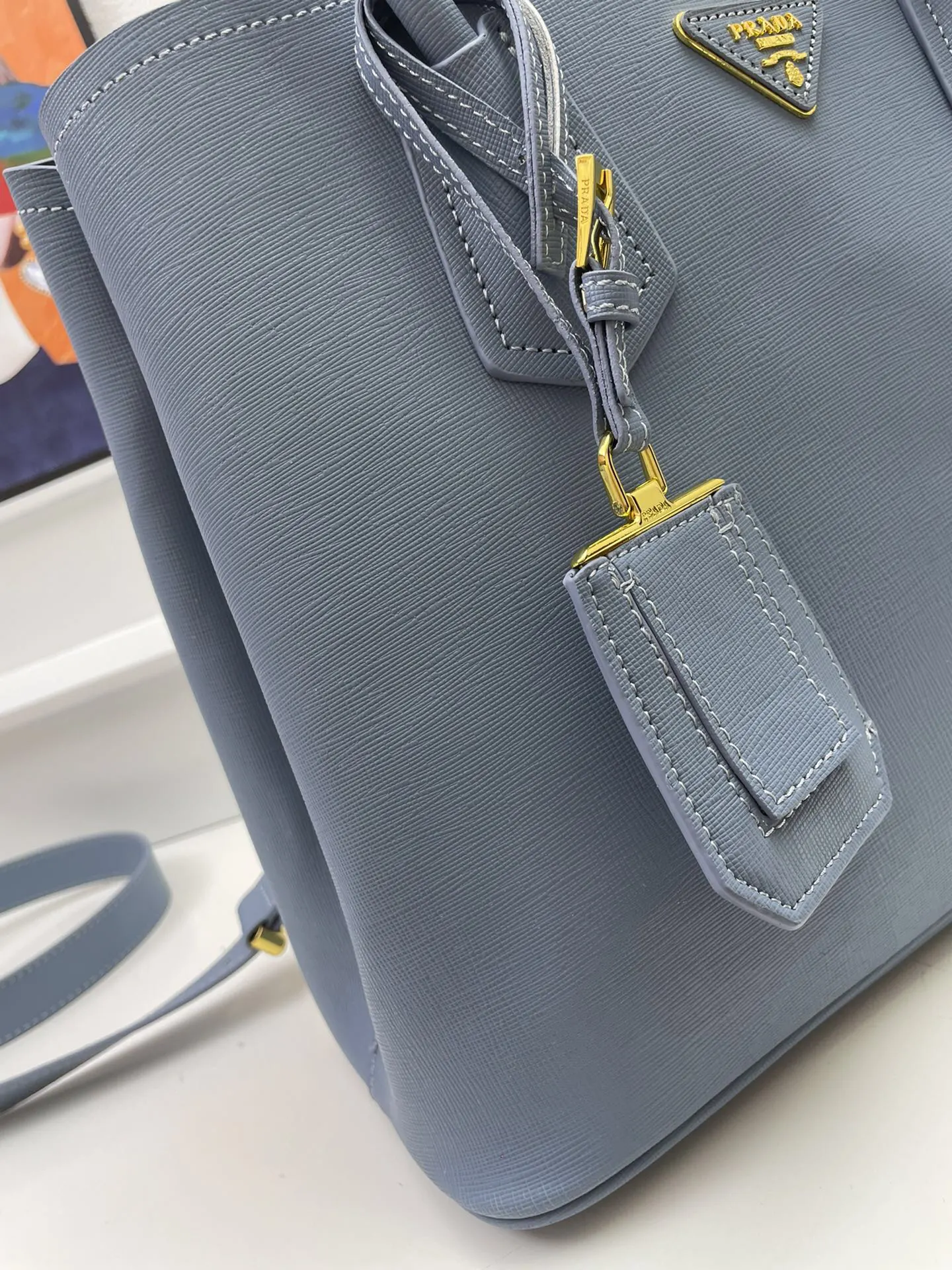 Prada Saffiano 十字纹牛皮 购物袋 輕便实用 托特包