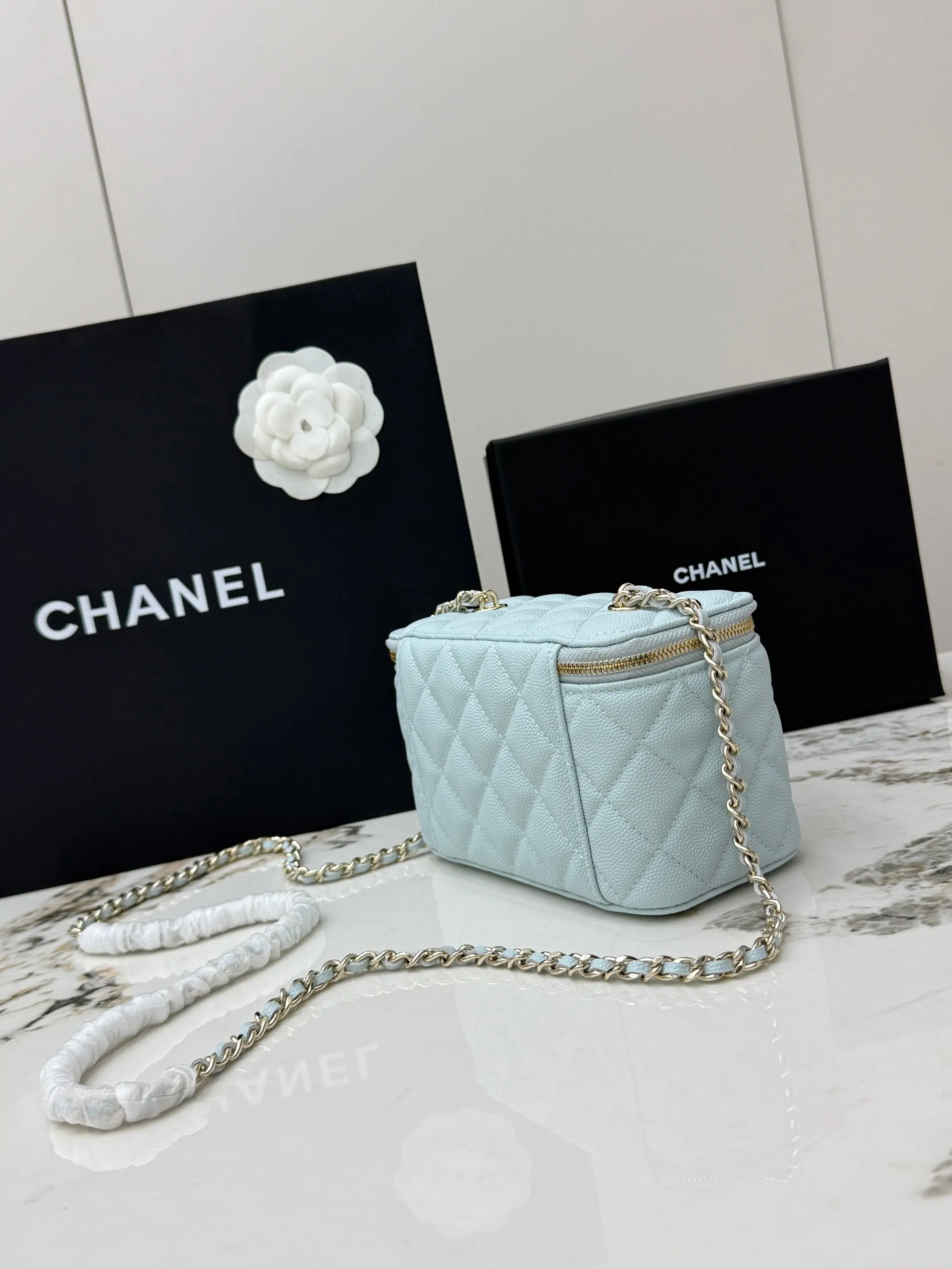 CHANEL 金色 牛皮 鏈條包 精致鏈條款