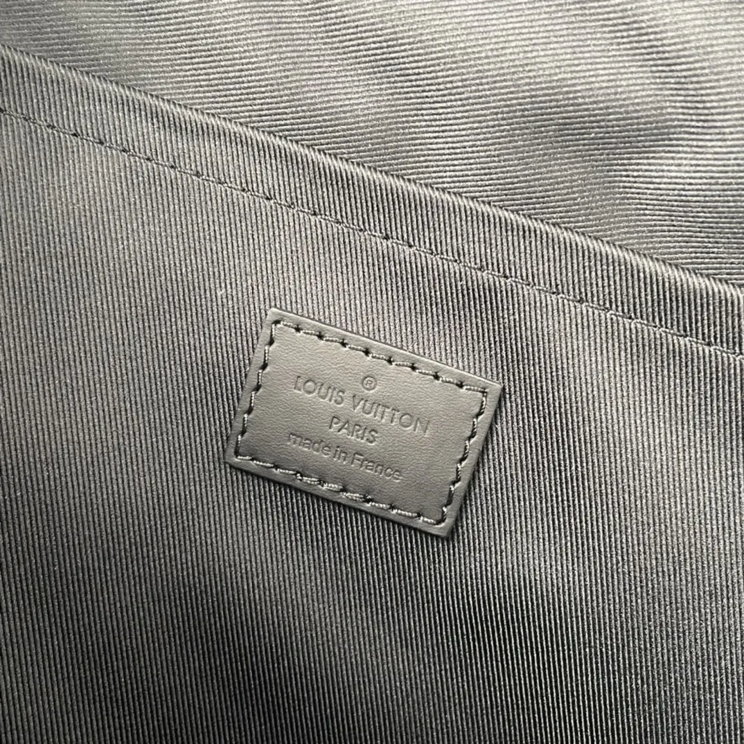 LV Pochette Discovery 老花 手提包 精选款