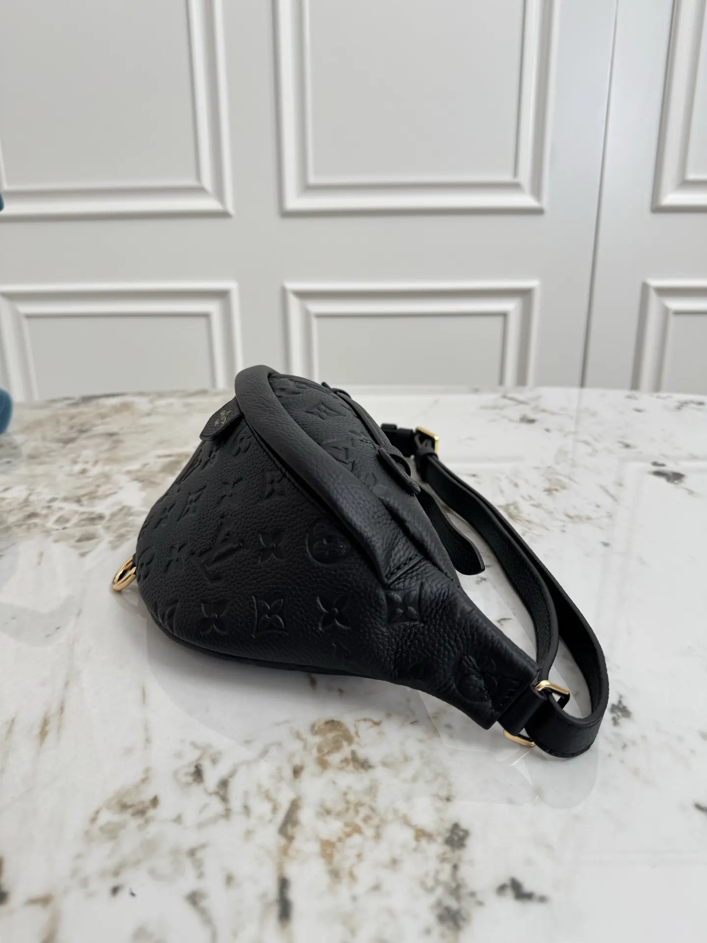 Louis Vuitton 黑色 老花 单肩包 实拍款01