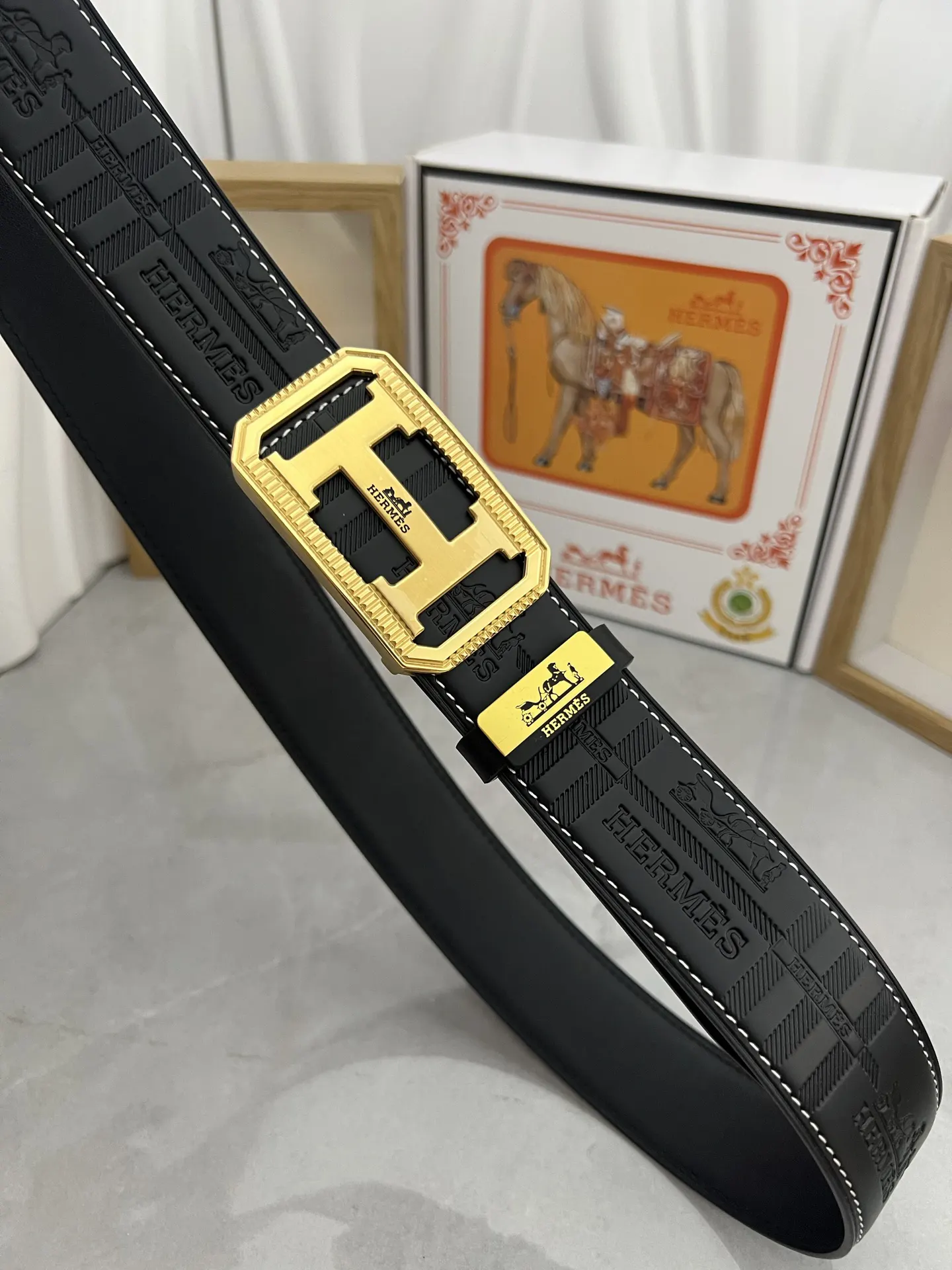 Hermès Leather Belt Fine Accessories