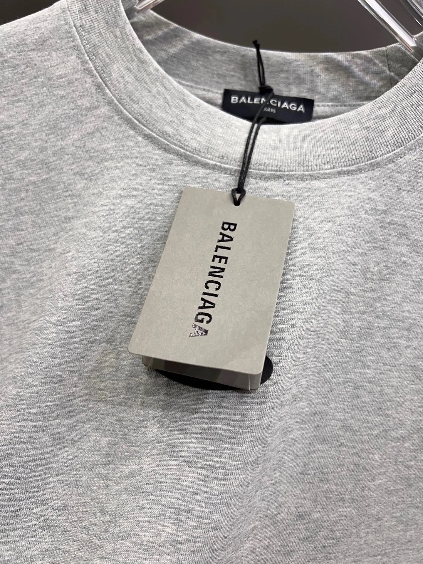 Balenciaga 黑色 純棉 Logo 短袖T恤 宽松休閒(數字4) Balenciaga 黑色 純棉 Logo 短袖T恤 宽松休閒(數字4)