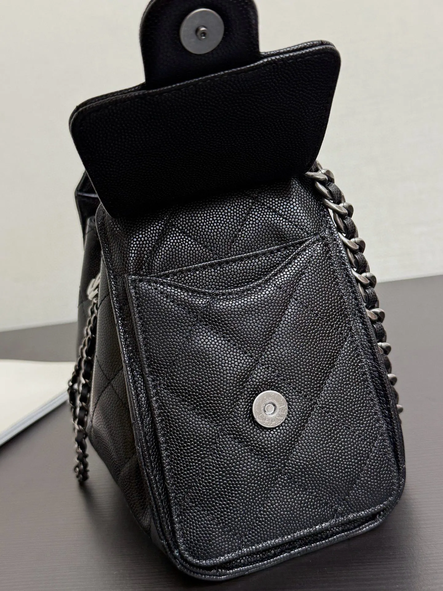 Chain Bag Leather