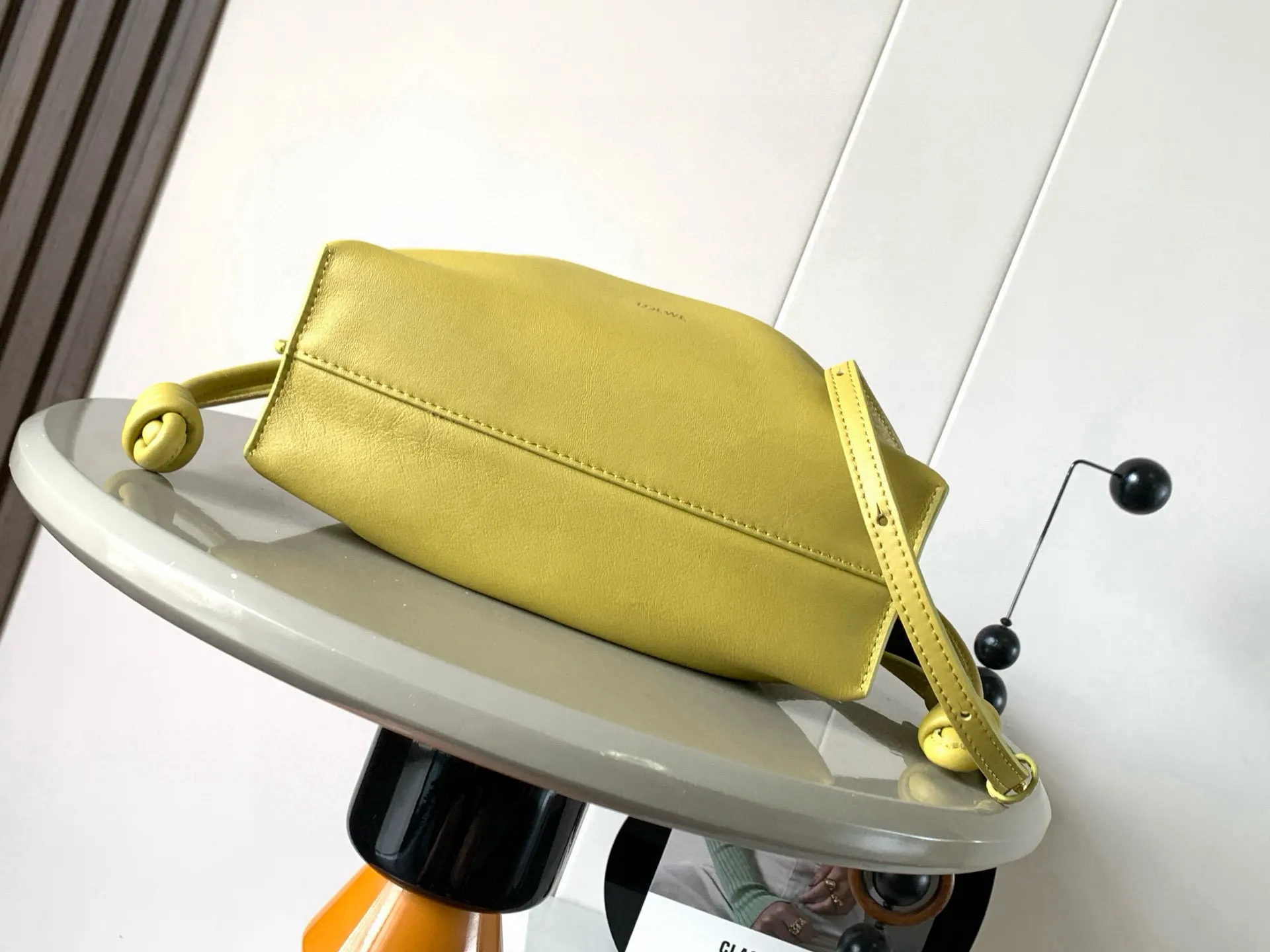 Loewe 黄色 小牛皮 托特包 大容量托特款