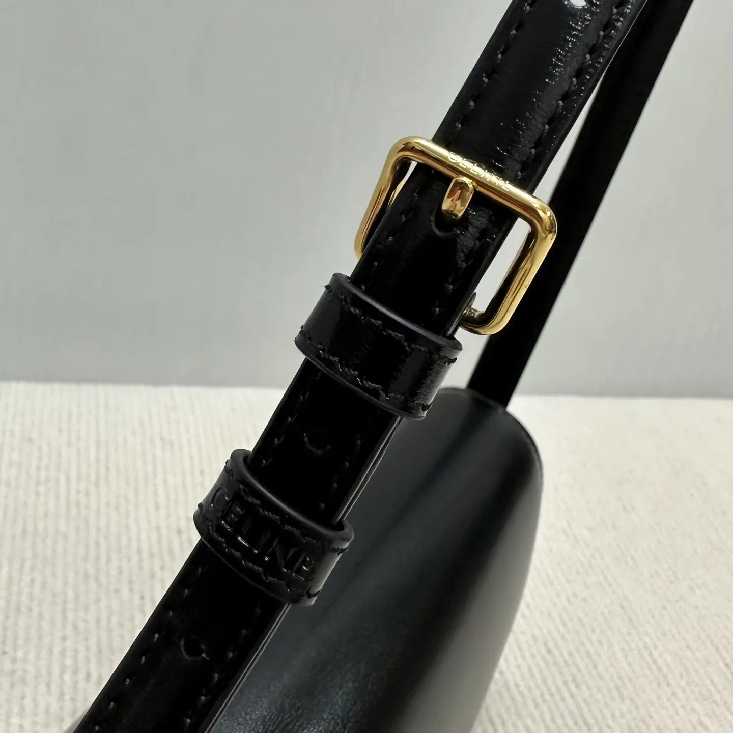 牛皮 上线 CE 肩背包 New 牛皮 双肩包 实用双肩款