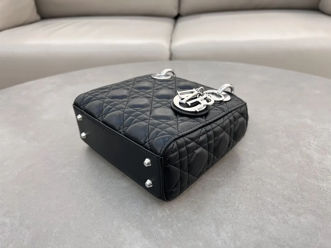 Dior Lady Dior Lady Black Sheepskin Handbag Handheld Crossbody Image 5 Dior Lady Dior Lady Black Sheepskin Handbag Handheld Crossbody Image 5