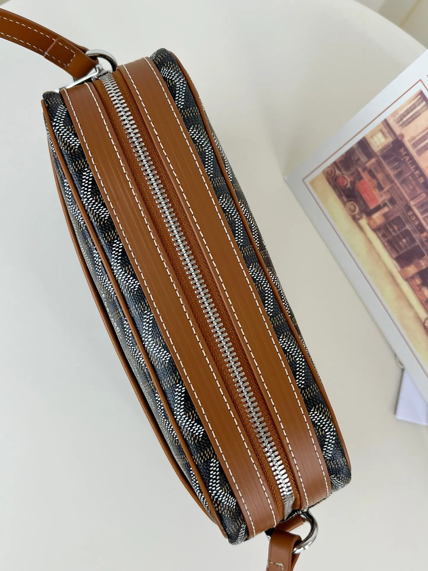 Goyard 戈雅 CapVert 相机包 ☼ 既高颜值又 斜背包 輕便斜挎款