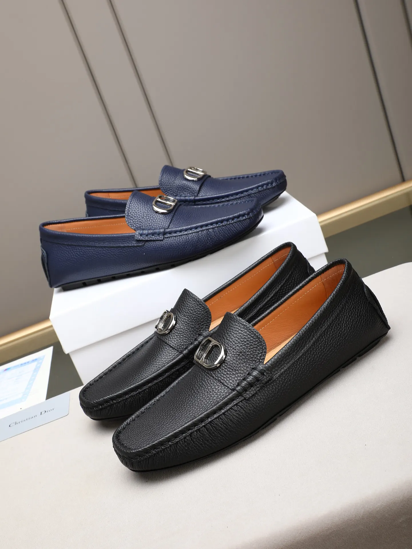 Dior Cowhide Shoes Comfortable And Loafers