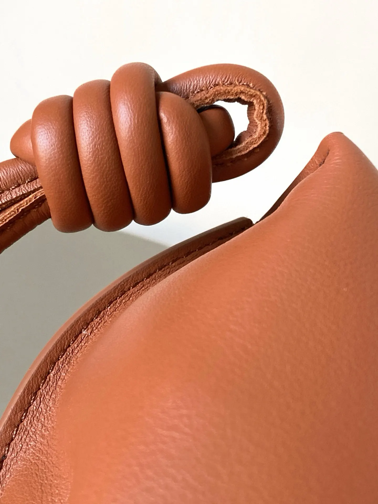 Loewe 棕色 小牛皮 托特包 大容量托特款