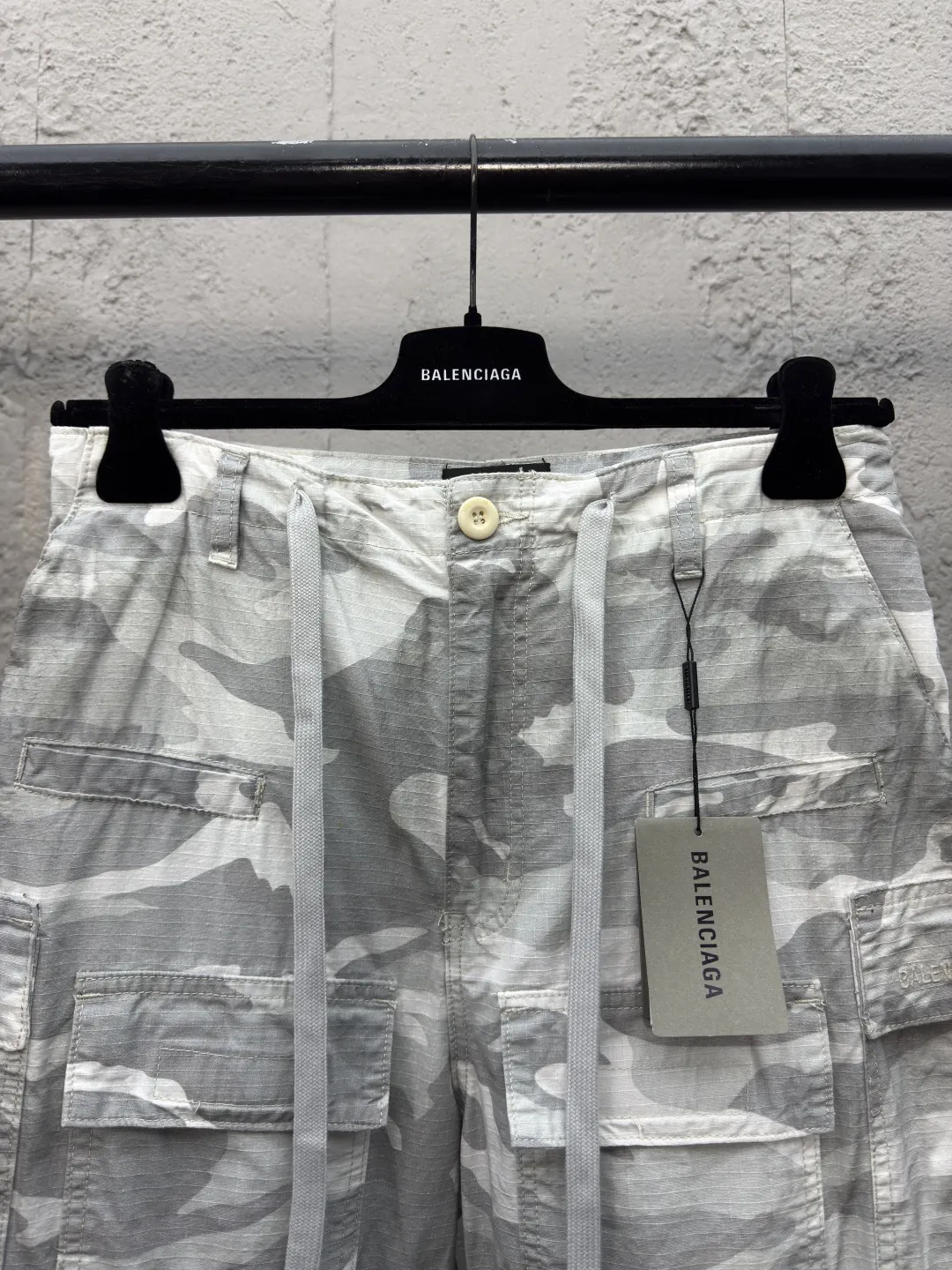 Balenciaga 灰色 裤子