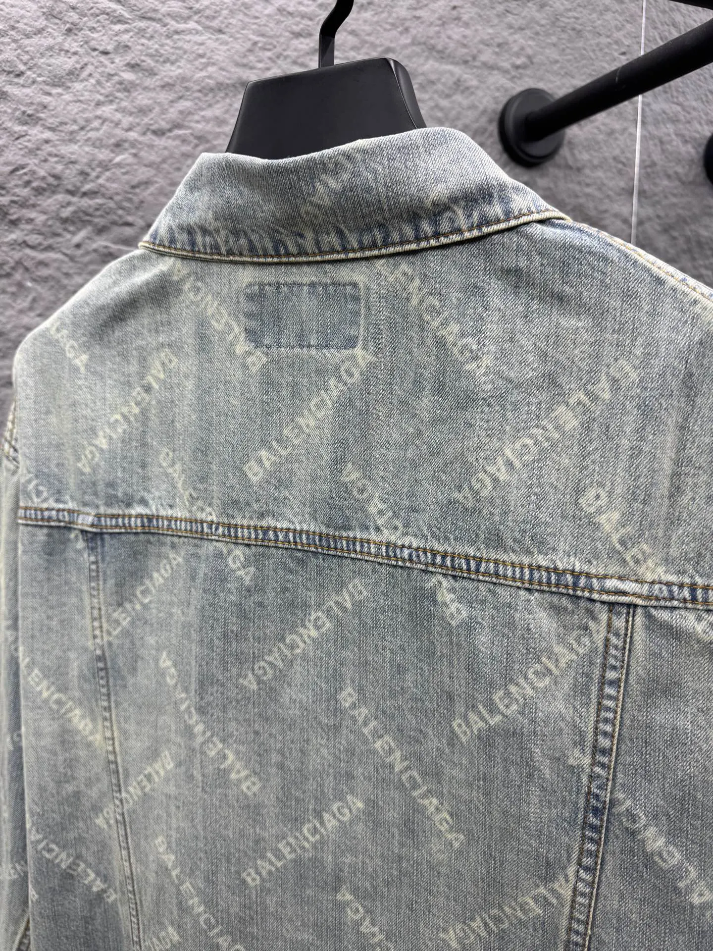 Balenciaga Jacket Loose Casual