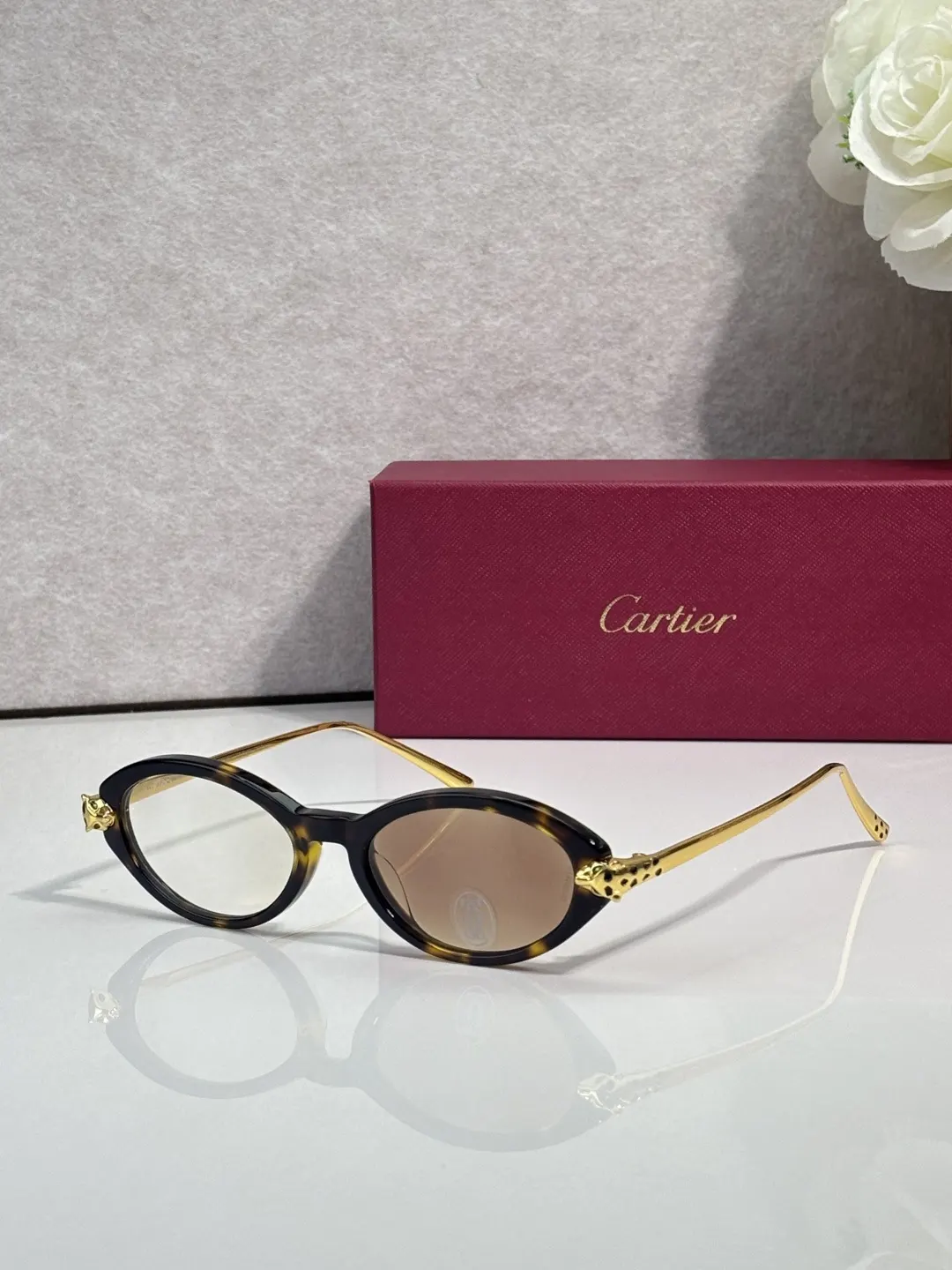 Cartier 墨镜 时尚防晒款 款12