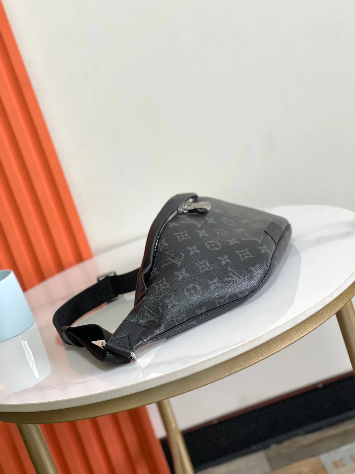 小牛皮 斜挎包 轻便斜挎款