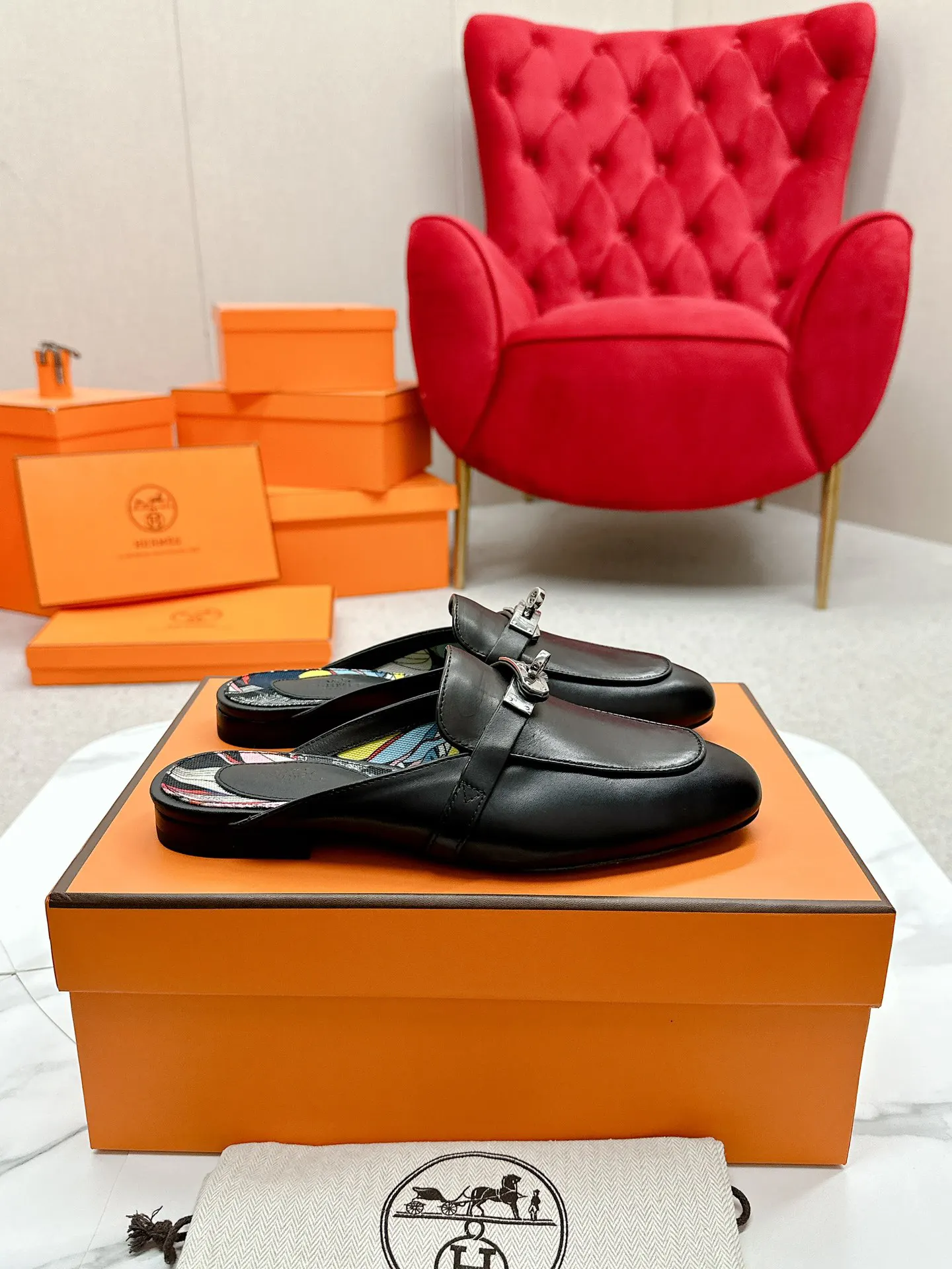 Hermès Leather Slides