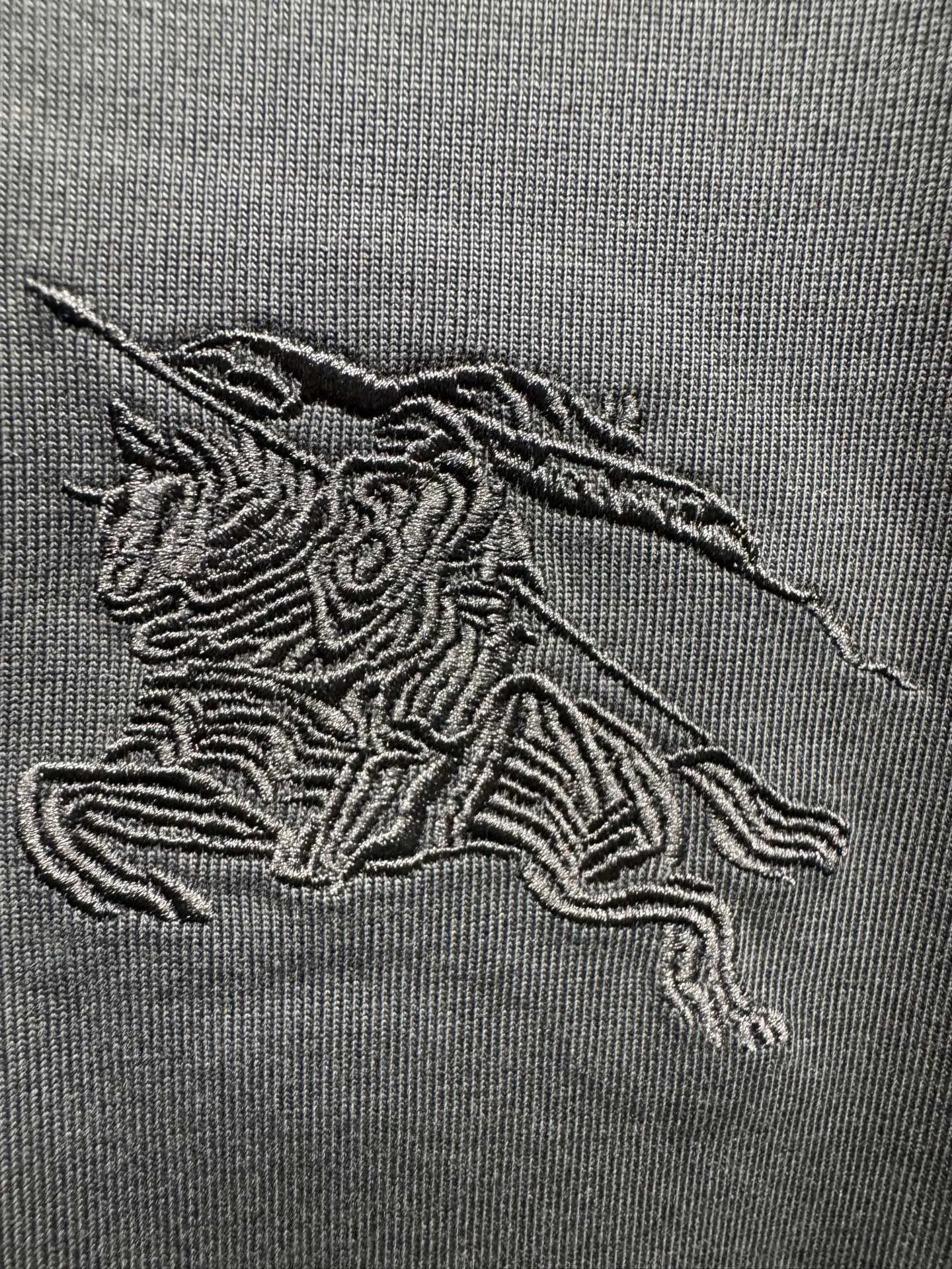 Burberry 26SS 刺绣 短袖T恤 休闲百搭款