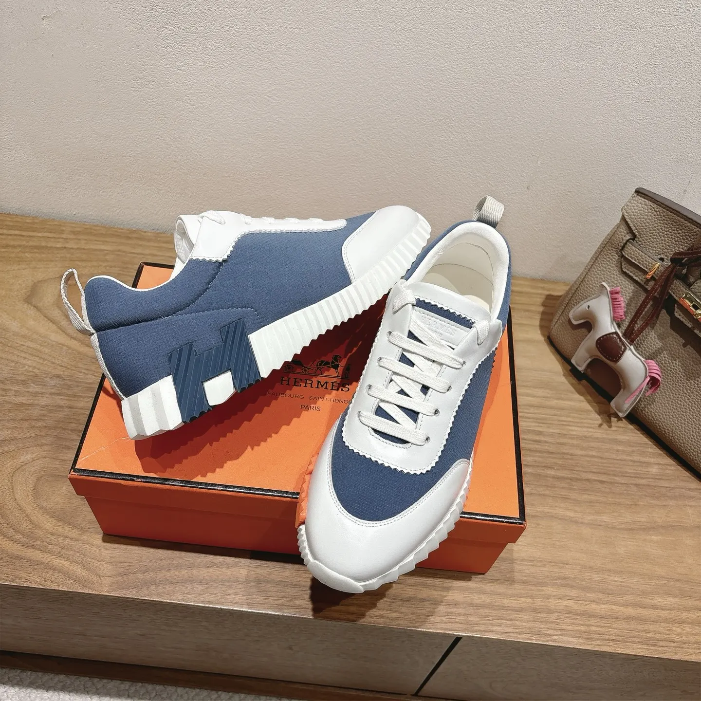 Hermès SS Sneakers