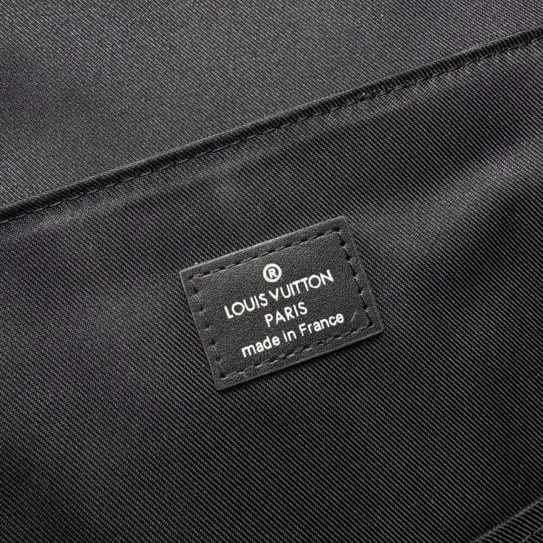 Black Gold Chain Bag Leather