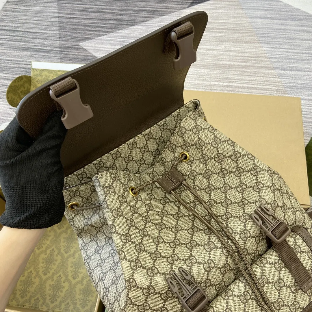 Gucci 雙肩包 实用雙肩款(數字9) Gucci 雙肩包 实用雙肩款(數字9)
