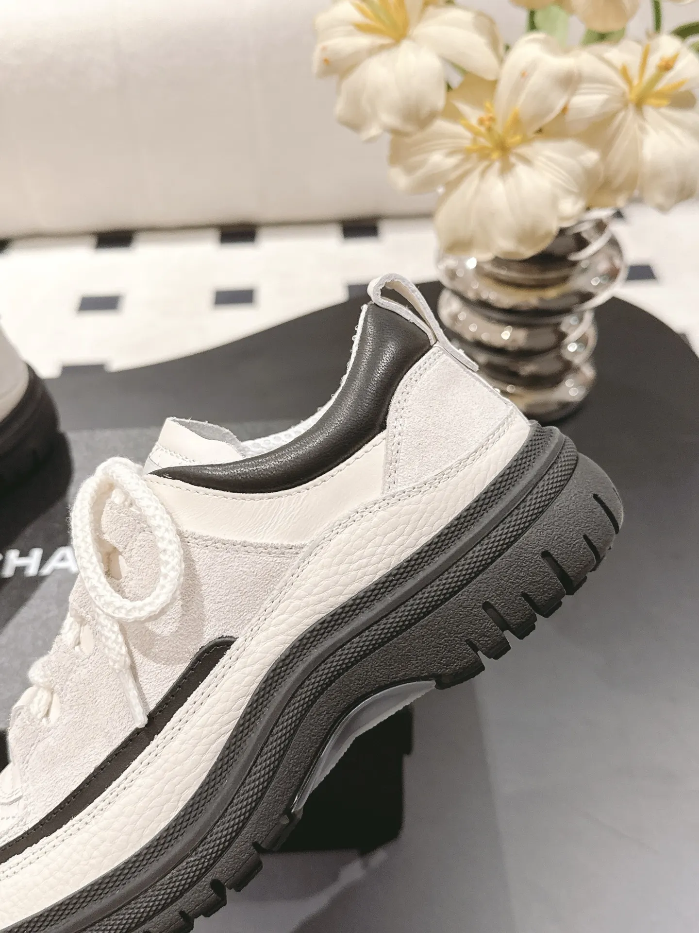 CHANEL 19 Bag 黑色荔枝纹牛皮链条包 经典款
