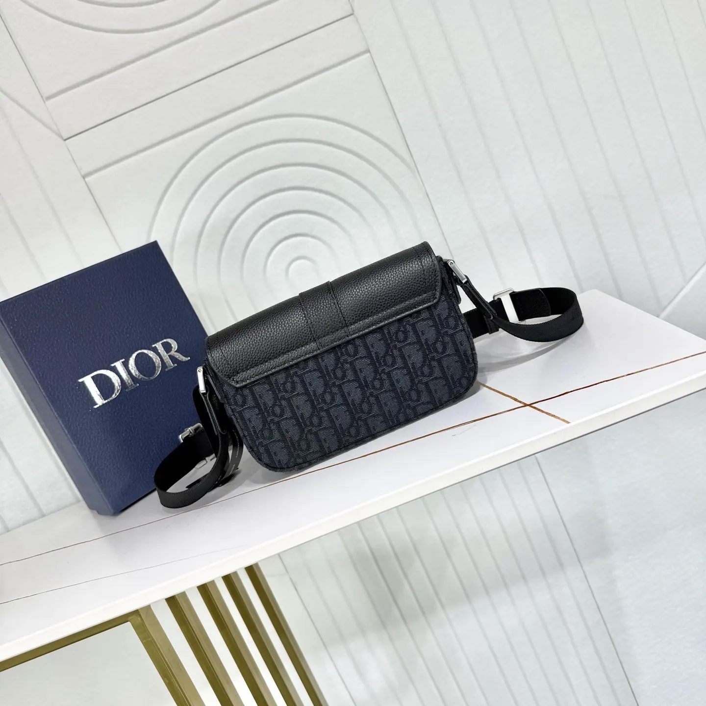 Dior 黑色 米色 牛皮 收纳包 旅行收纳款