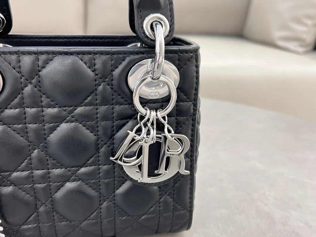 Dior Lady Dior Lady Black Sheepskin Handbag Handheld Crossbody Image 7 Dior Lady Dior Lady Black Sheepskin Handbag Handheld Crossbody Image 7