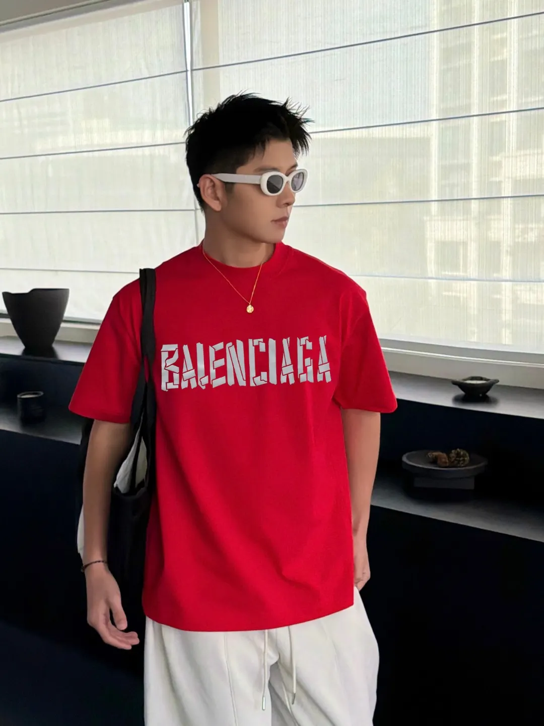 Balenciaga 紅色 Logo 短袖T恤(數字8) Balenciaga 紅色 Logo 短袖T恤(數字8)