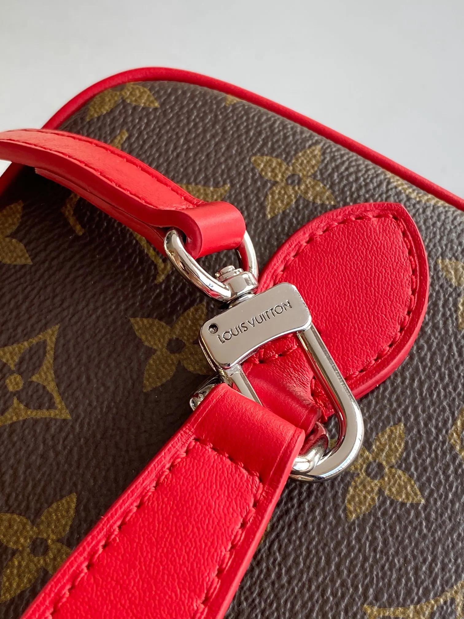 Cosmetic Pouch Leather
