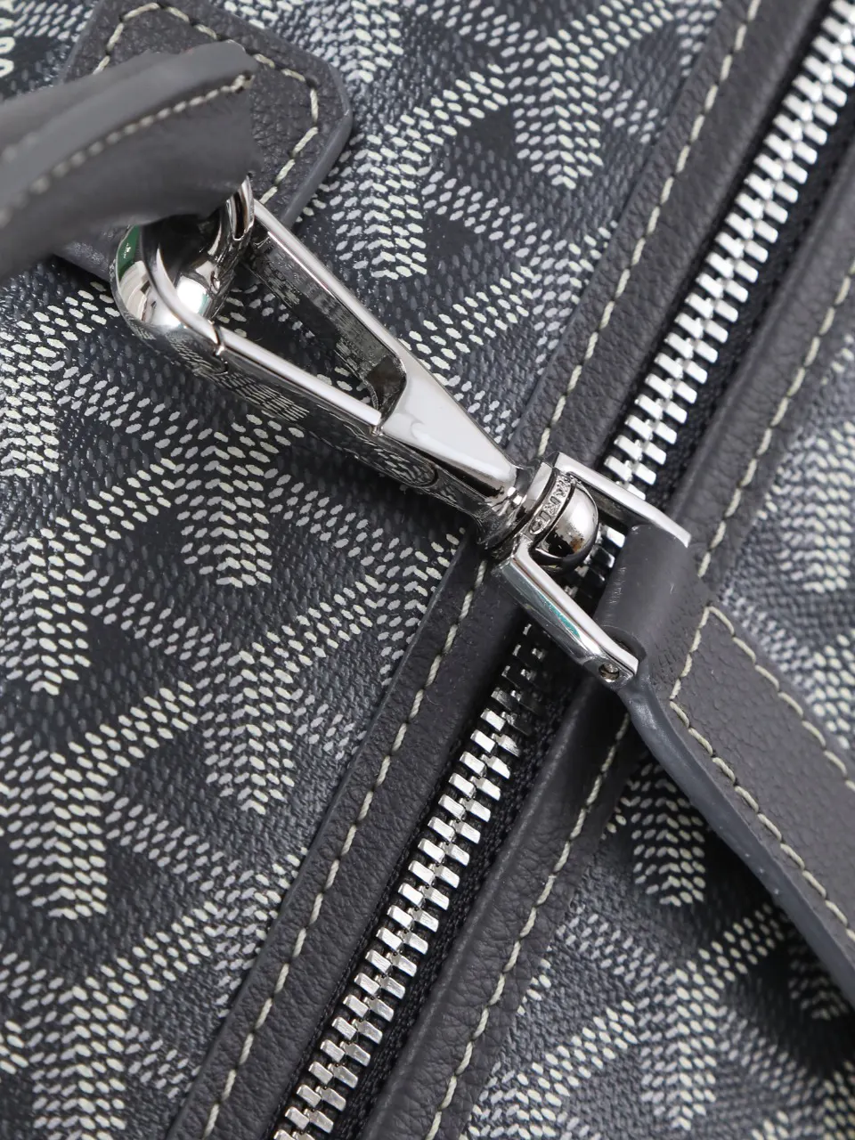 Goyard 灰色 雙肩包 实用雙肩款