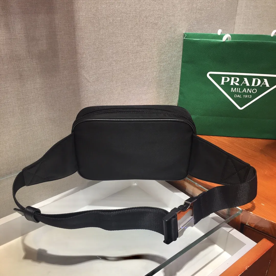Prada Re-Nylon 黑色 腰包