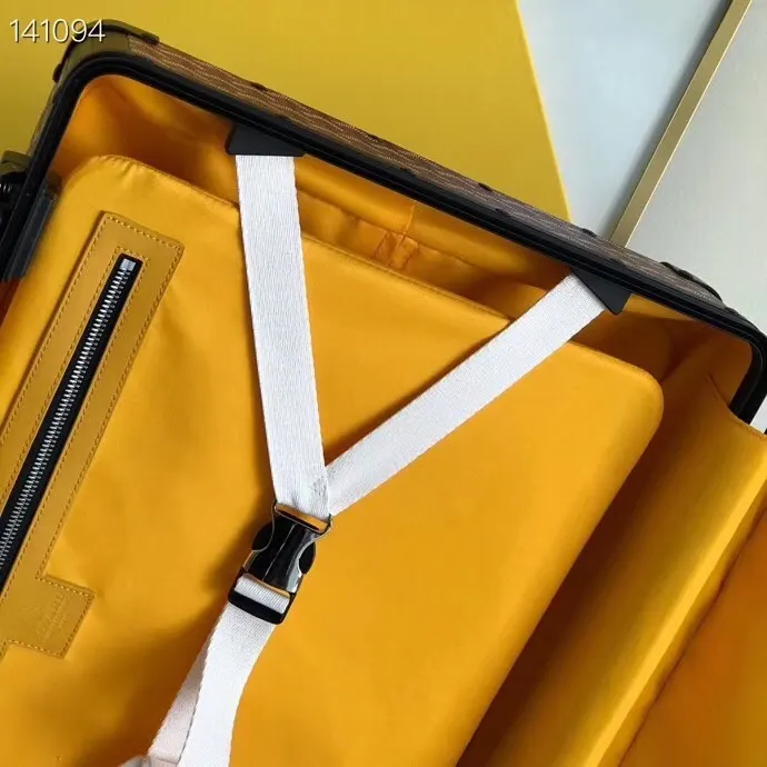 Goyard 戈雅 行李箱 拉杆箱 時尚新宠 復古形的 旅行拉杆款 輕便出行款(數字9) Goyard 戈雅 行李箱 拉杆箱 時尚新宠 復古形的 旅行拉杆款 輕便出行款(數字9)