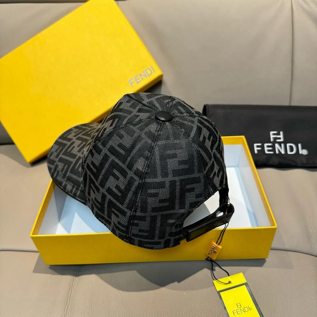 Fendi 提花 牛皮 棒球帽 日常休閒款