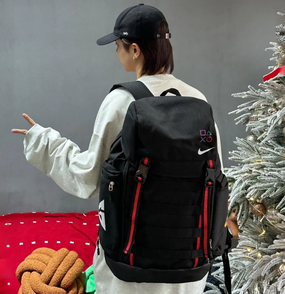 黑色 灰色 耐克Nike抽绳包双肩包男女同款 实用双肩款