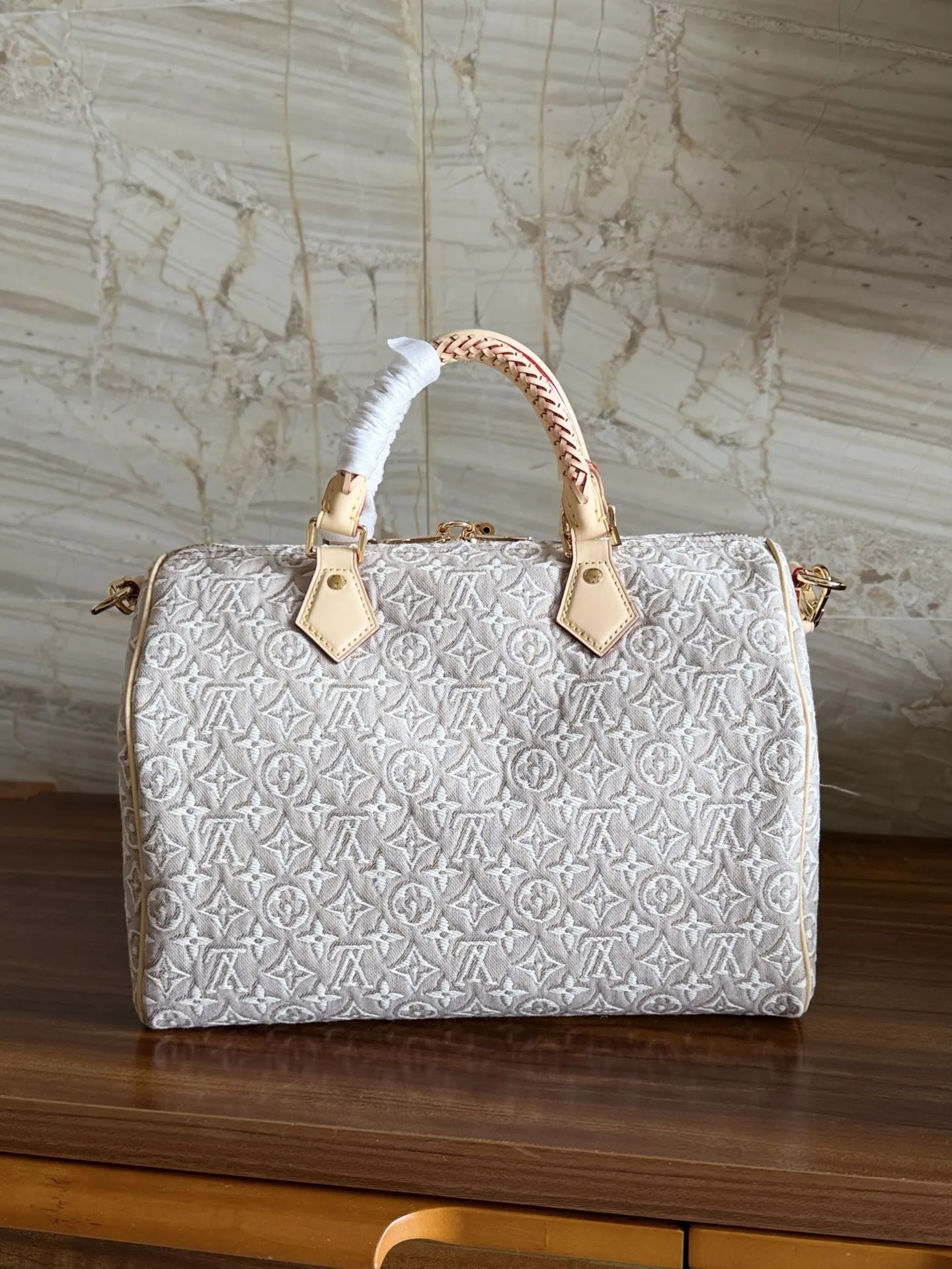 Louis Vuitton White Organizer Pouch Travel Canvas