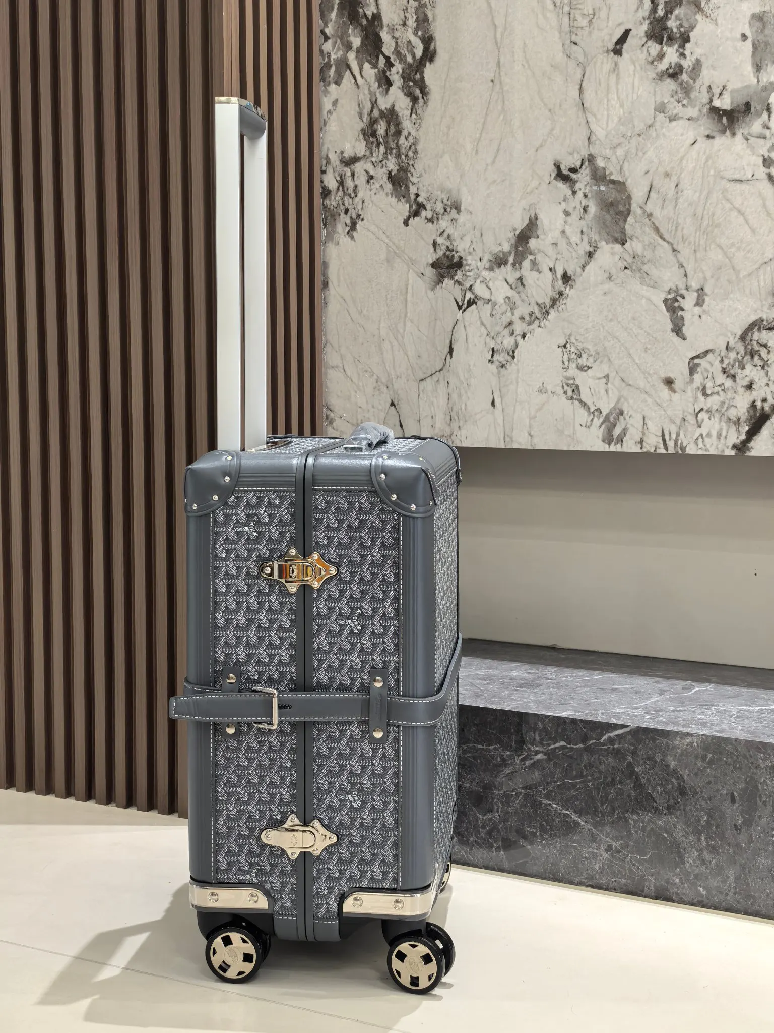 Goyard 戈雅 寸登机箱 全手工精心打造 行李箱 旅行拉杆款 輕便出行款