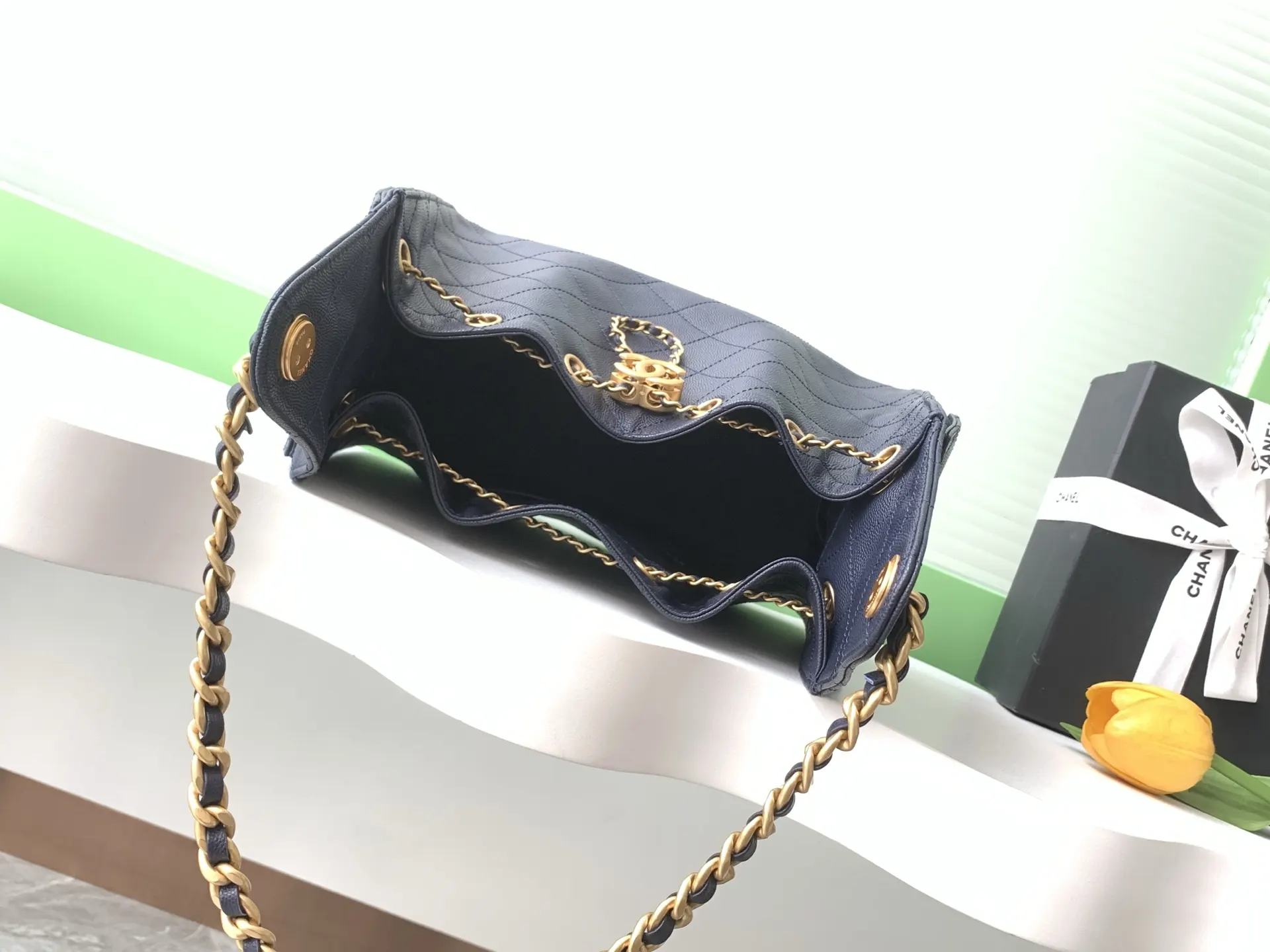 CHANEL Hobo 进口 免税 球纹皮嘻哈包 腋下包 复古腋下背款
