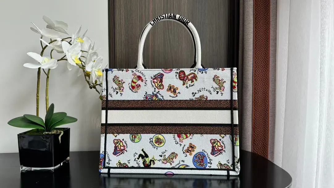 Book Tote 黑色 金色 托特包 大容量托特款
