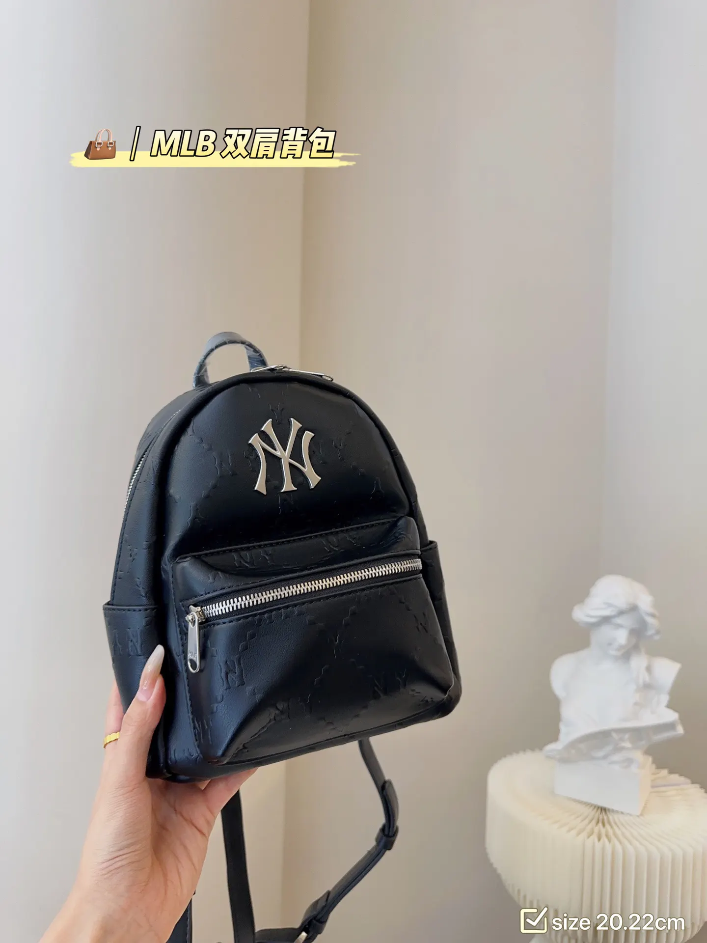 mlb钻石纹pu背包雙肩包 高級感满满 实用雙肩款
