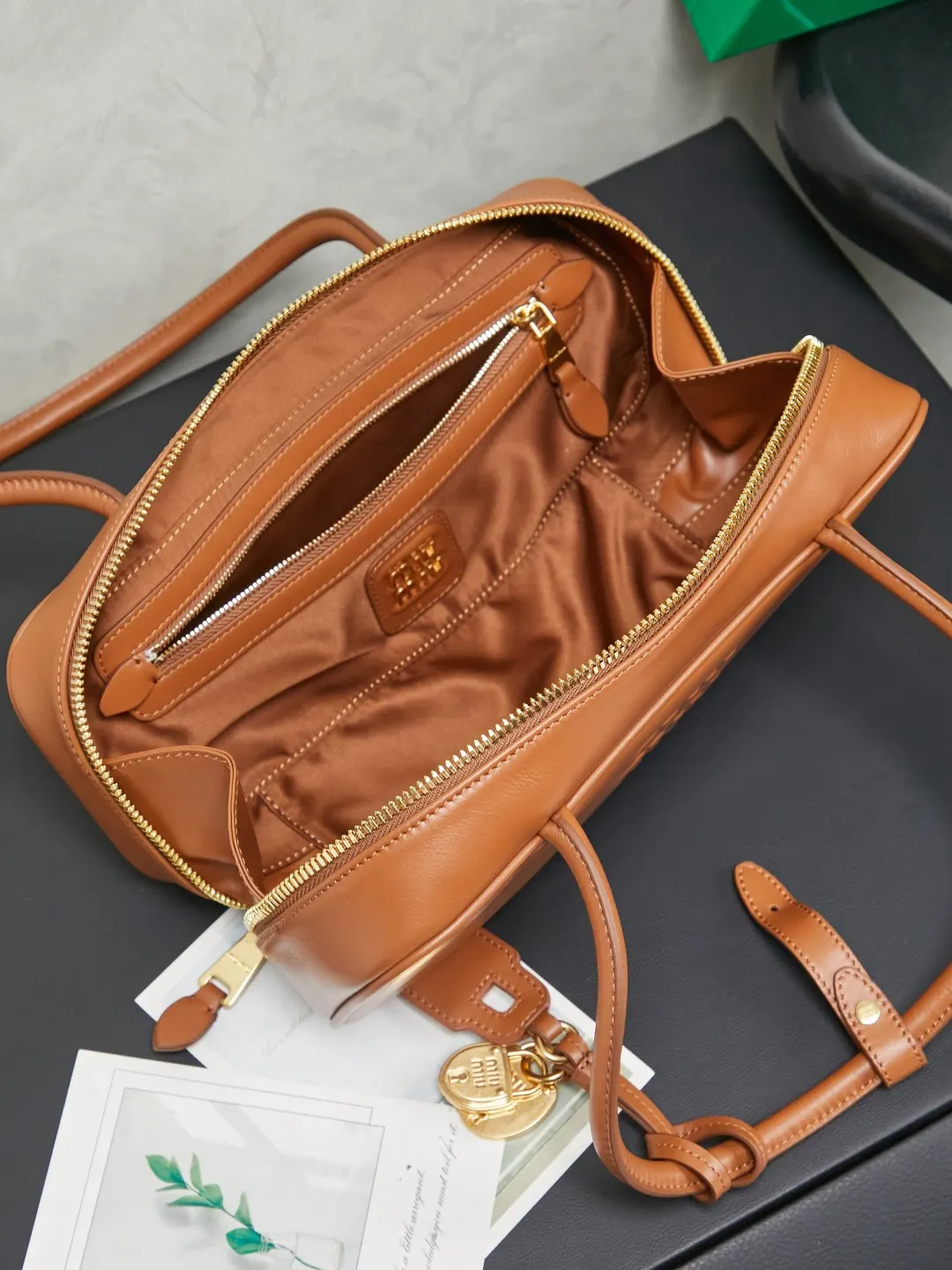 Top Handle Bag Commuter Leather Image 9 Top Handle Bag Commuter Leather Image 9