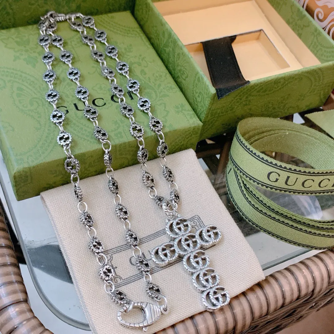Gucci 鏈條包 單肩斜挎