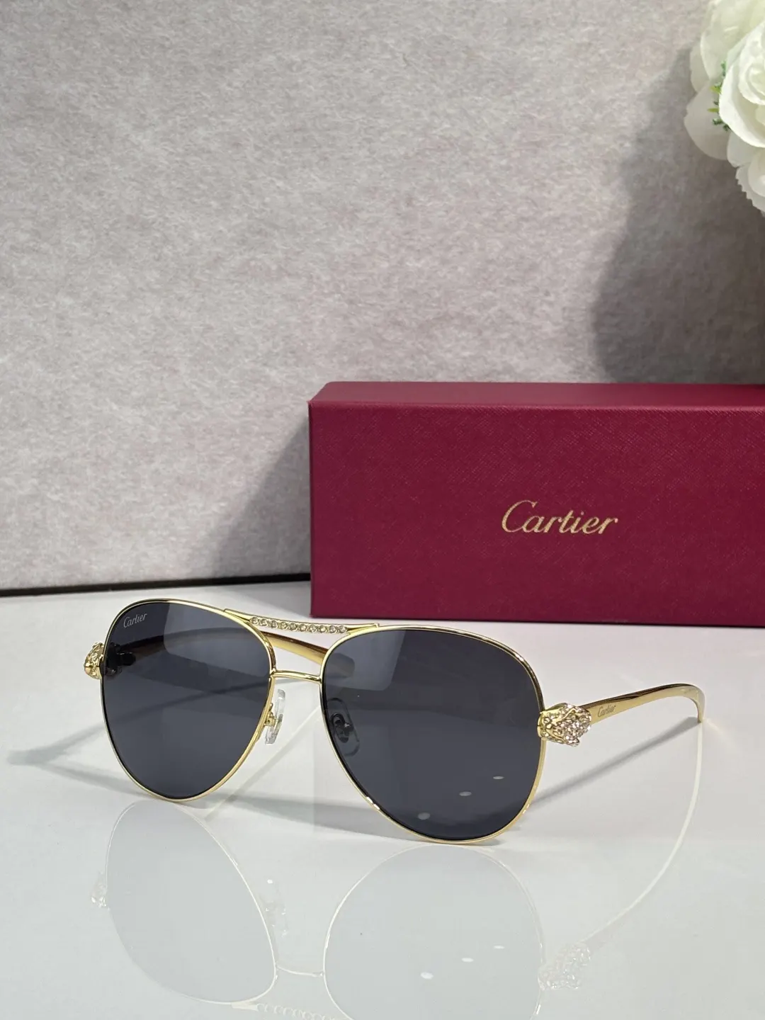 Cartier 墨镜 時尚防晒款