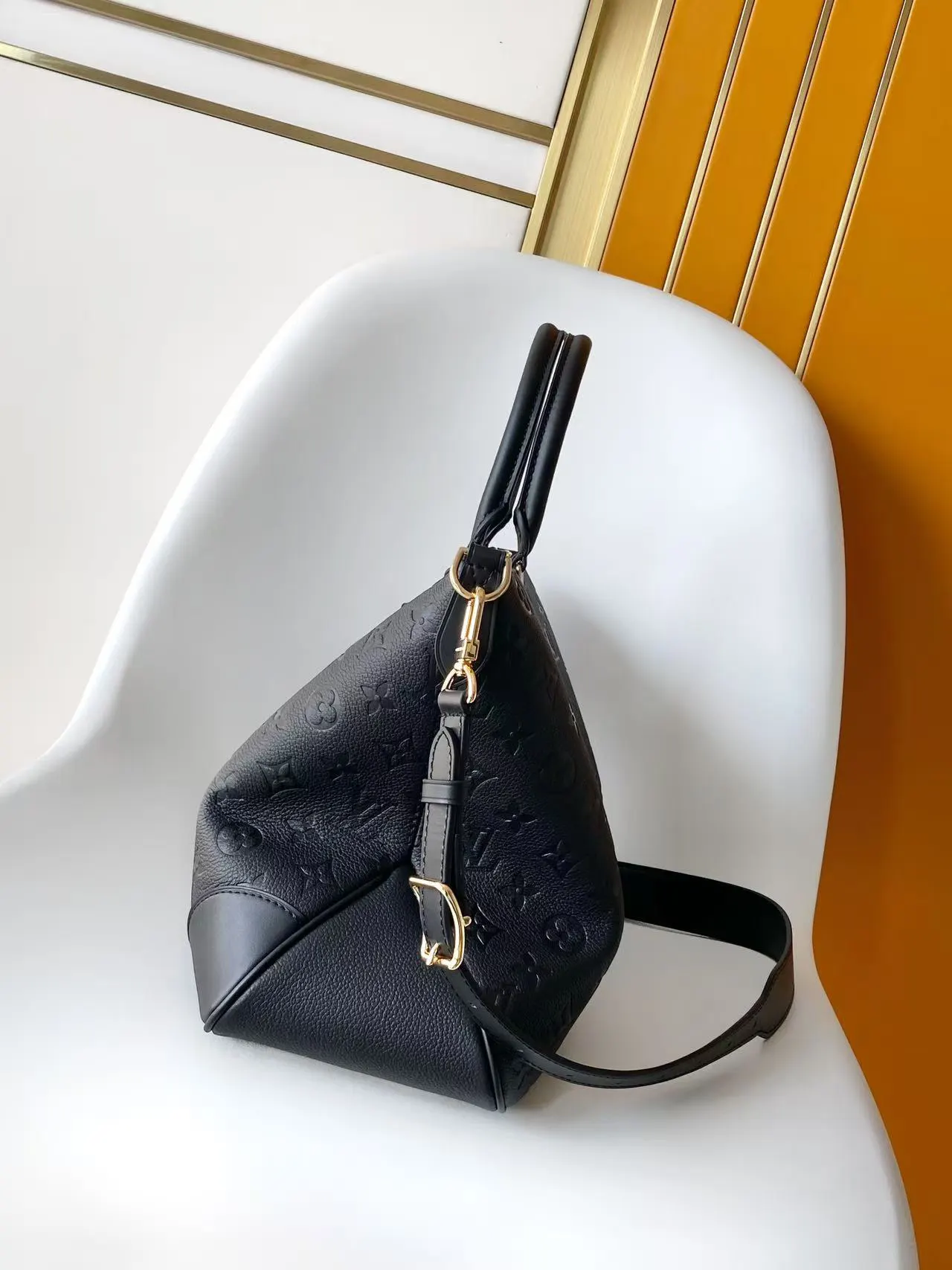 Louis Vuitton Tote Bag Commuter | ORBUYBAG