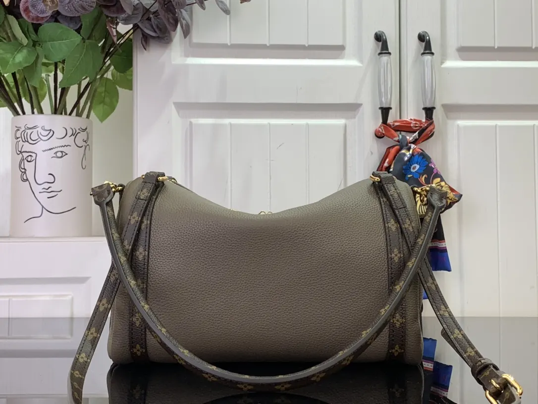 LV Keepall 黑色 牛皮 旅行包 大容量旅行款
