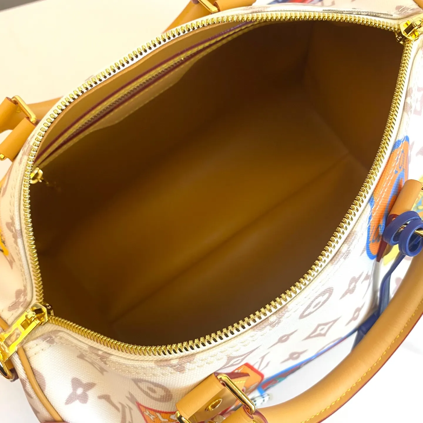 LV Speedy 牛皮 收纳包 旅行收纳款