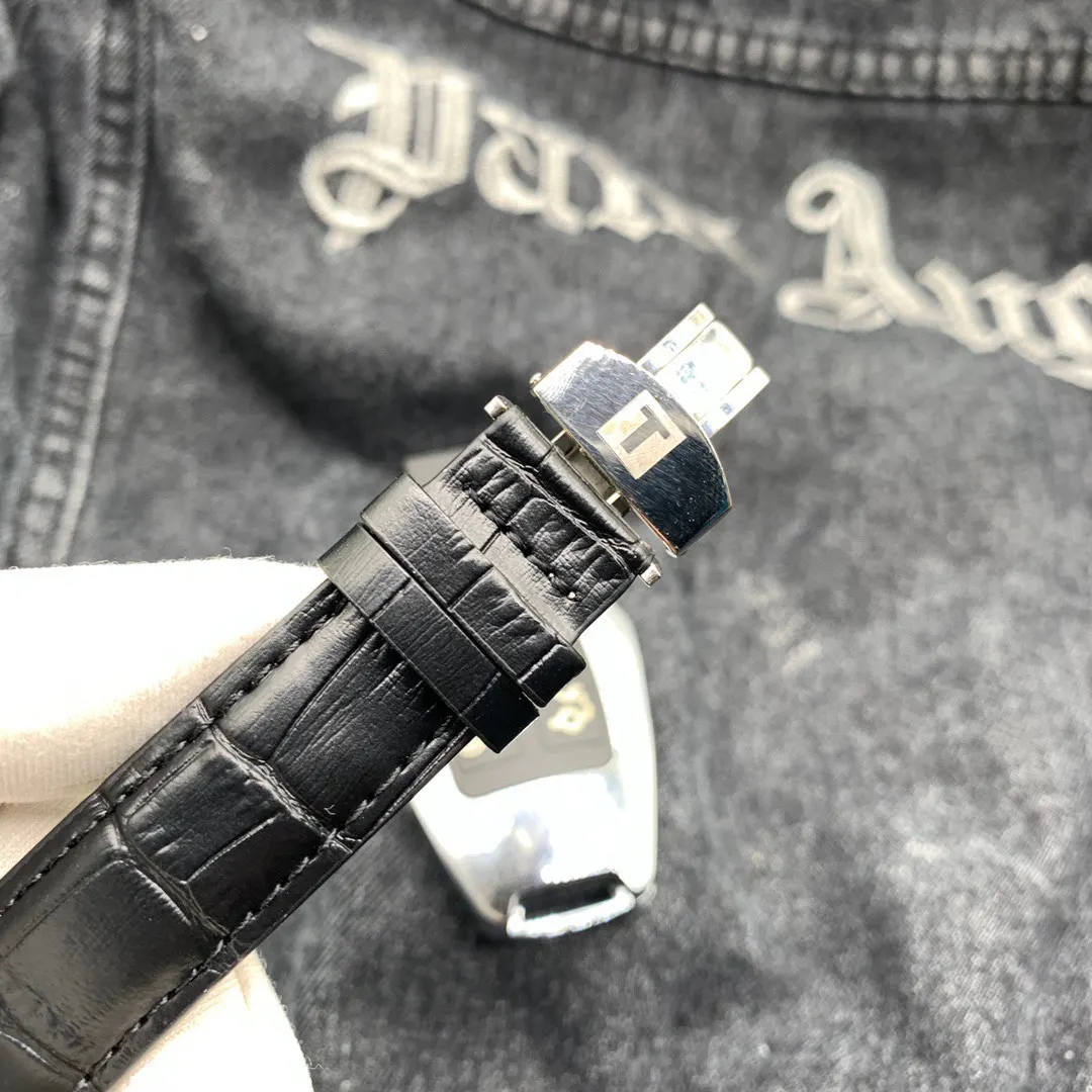 Watch Classic Leather